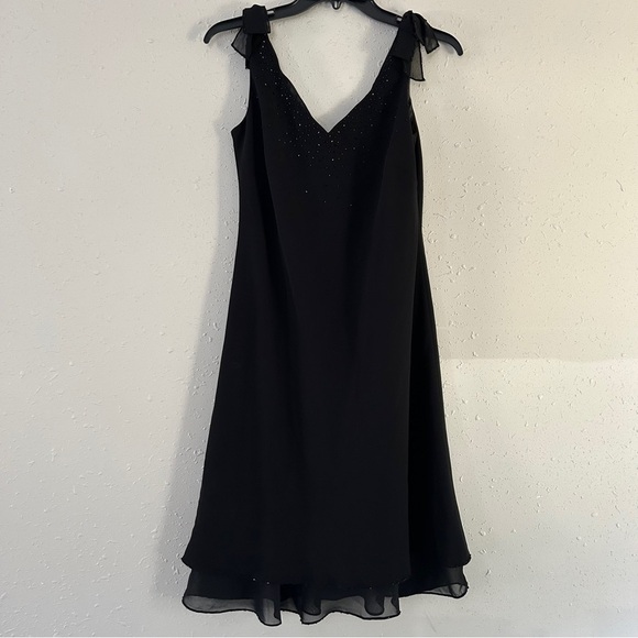 Jones New York Vintage Black Bow Detail Beaded 90s Party Dress Formal Size 6 - Picture 1 of 7